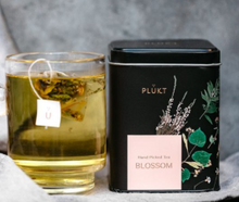 Load image into Gallery viewer, Hand-picked Blossom tea
